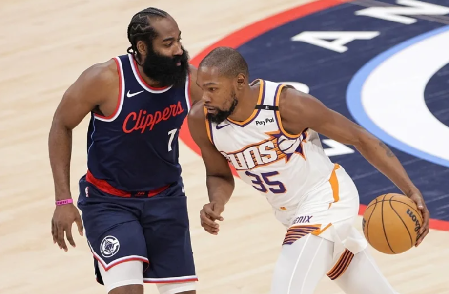 NBA/Clippers bước vào hiệp đấu trong trận đấu đầu tiên
